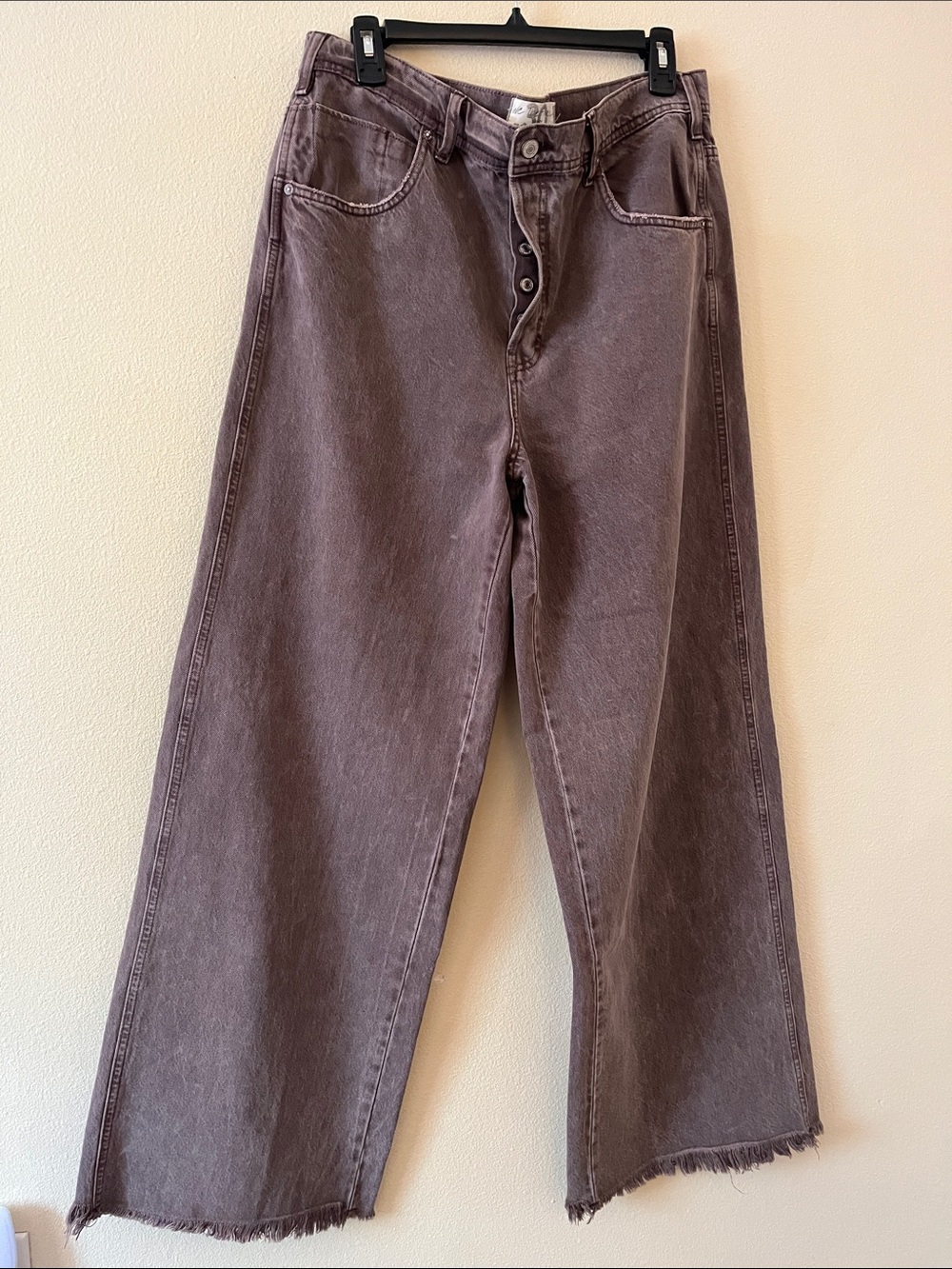 We The Free Free People Just Float On Flare Jeans size 30 - Picture 6 of 7